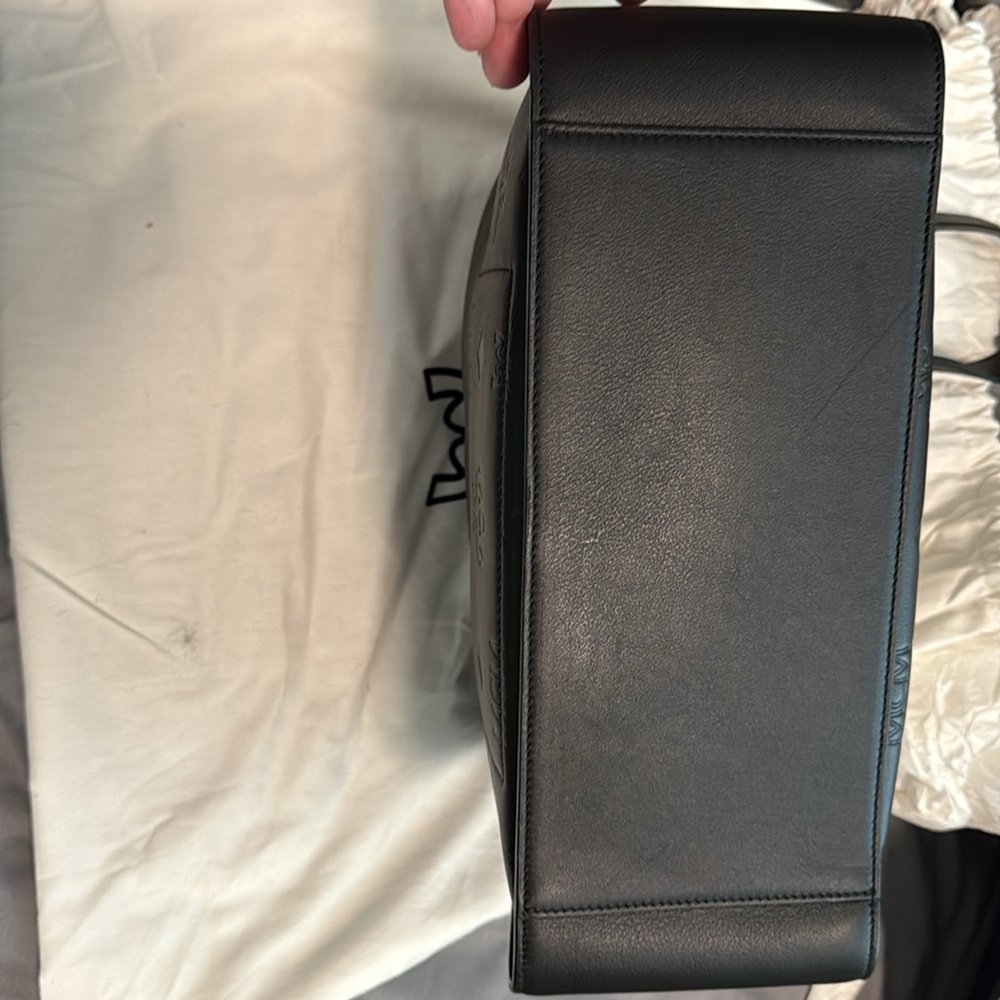 MCM Aren Flap Hobo Bag in Embossed Monogram - Picture 4 of 7